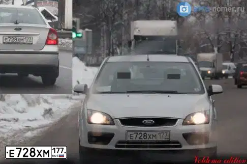 Фото автомобиля FORD FOCUS, 2007 — госномер В157АН92. Цвет: СЕРЫЙ