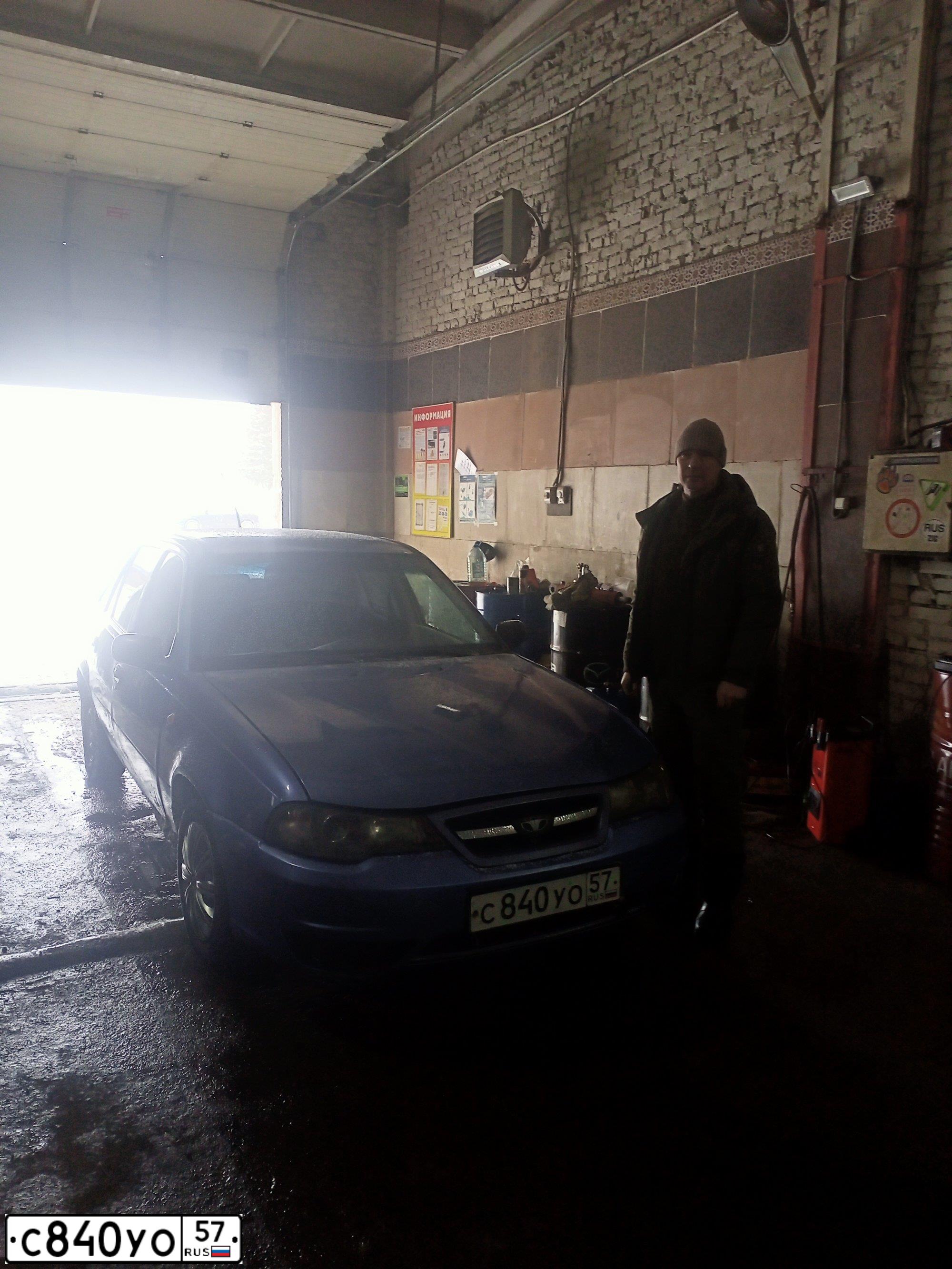 Фото автомобиля DAEWOO NEXIA, 2008 — госномер О682КА71. Цвет: ВАСИЛЕК