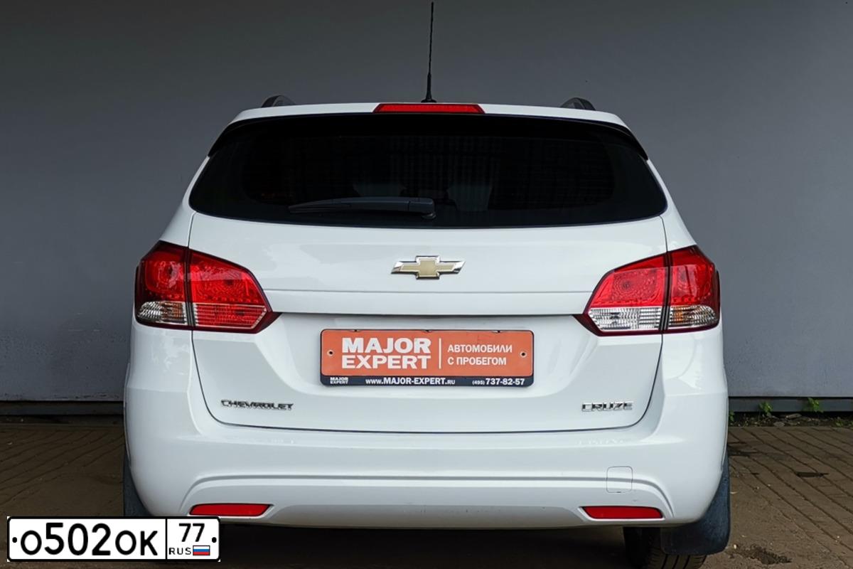Фото автомобиля CHEVROLET CRUZE, 2013 — госномер О502ОК77. Цвет: Белый