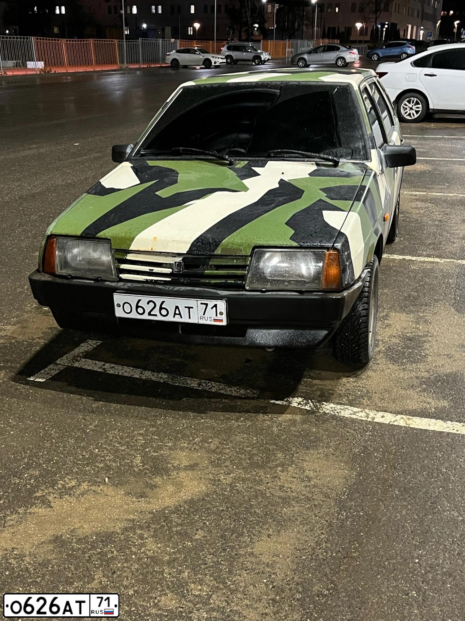 Фото автомобиля LADA 2109 SAMARA, 2004 — госномер О626АТ71. Цвет: КАМУФЛЯЖНЫЙ