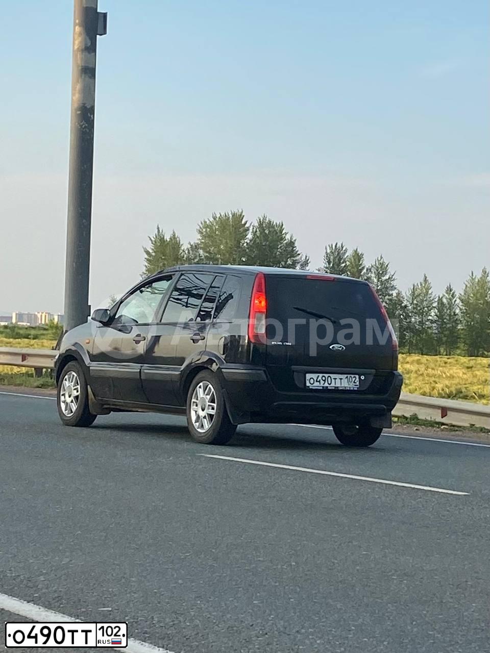 Фото автомобиля FORD FUSION, 2006 — госномер О804АУ102. Цвет: ЧЕРНЫЙ