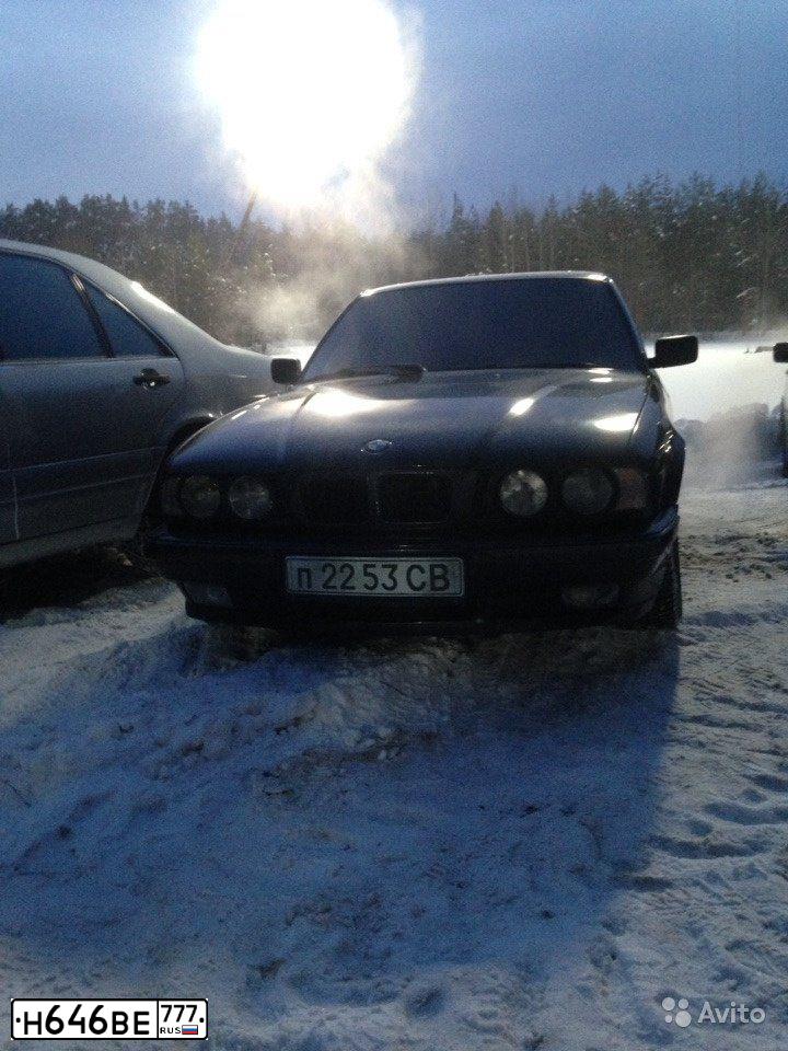 Фото автомобиля BMW SERIE 5, 1995 — госномер Н646ВЕ777. Цвет: ЧЕРНЫЙ