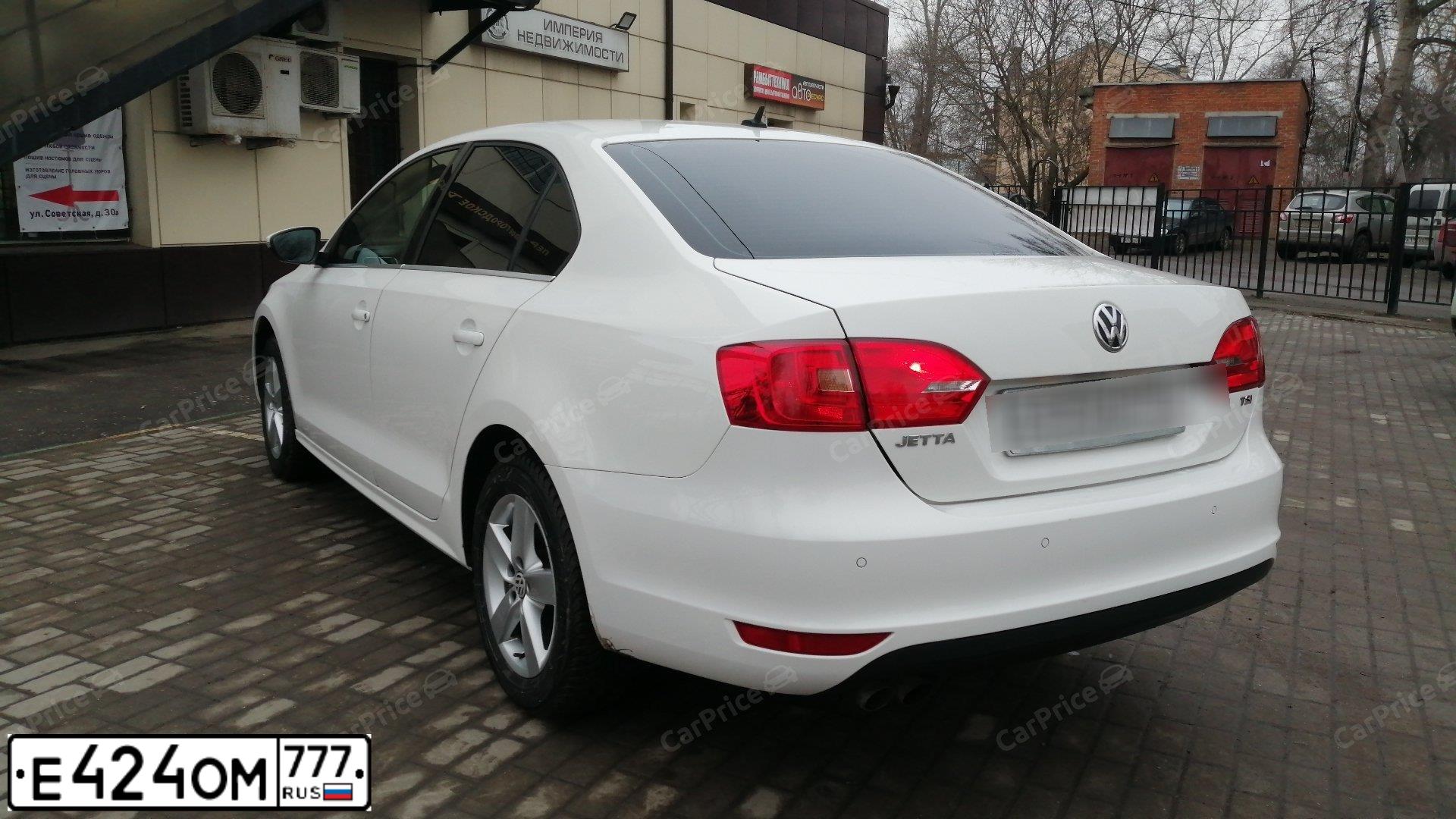 Фото автомобиля VOLKSWAGEN JETTA, 2012 — госномер М476МА13. Цвет: Белый