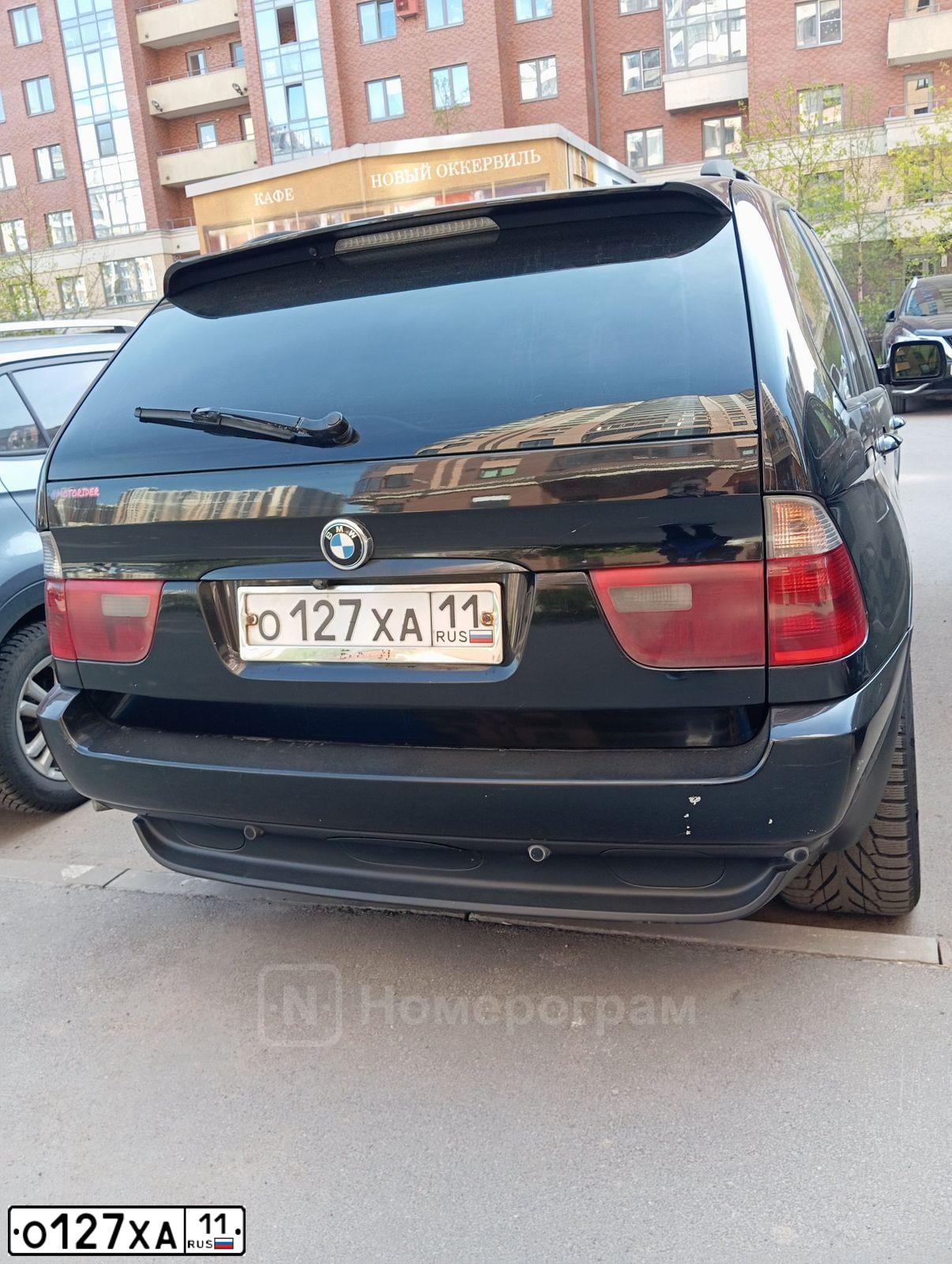 Фото автомобиля BMW X5, 2004 — госномер О127ХА11. Цвет: ЧЕРНЫЙ