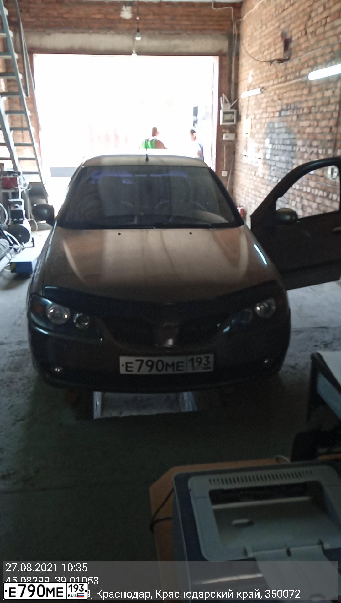 Фото автомобиля NISSAN ALMERA, 2005 — госномер Е790МЕ193. Цвет: БЕЖЕВЫЙ