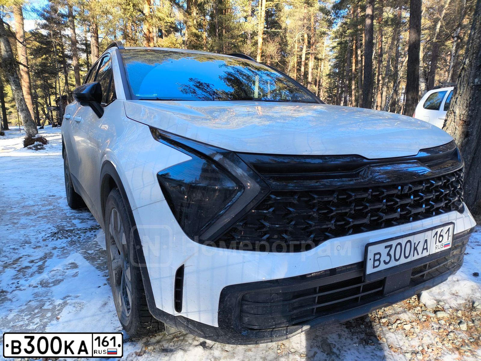Фото автомобиля KIA CEE'D, 2010 — госномер В917РХ161. Цвет: Белый