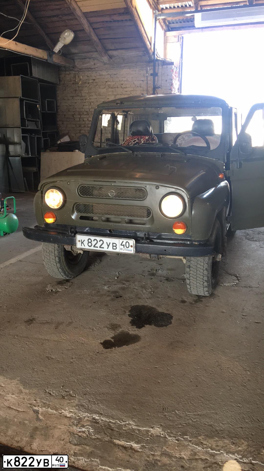 Фото автомобиля UAZ 3151 / HUNTER, 1997 — госномер К822УВ40. Цвет: ЗАЩИТНЫЙ
