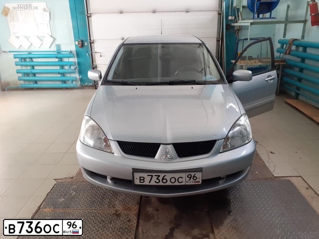 Фото автомобиля MITSUBISHI LANCER, 2007 — госномер В736ОС96. Цвет: СЕРЕБРИСТЫЙ