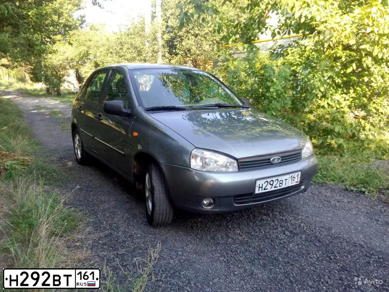 Фото автомобиля LADA 1118 KALINA, 2008 — госномер С272КО761. Цвет: ТЕМНО-СЕРЫЙ МЕТАЛЛИК