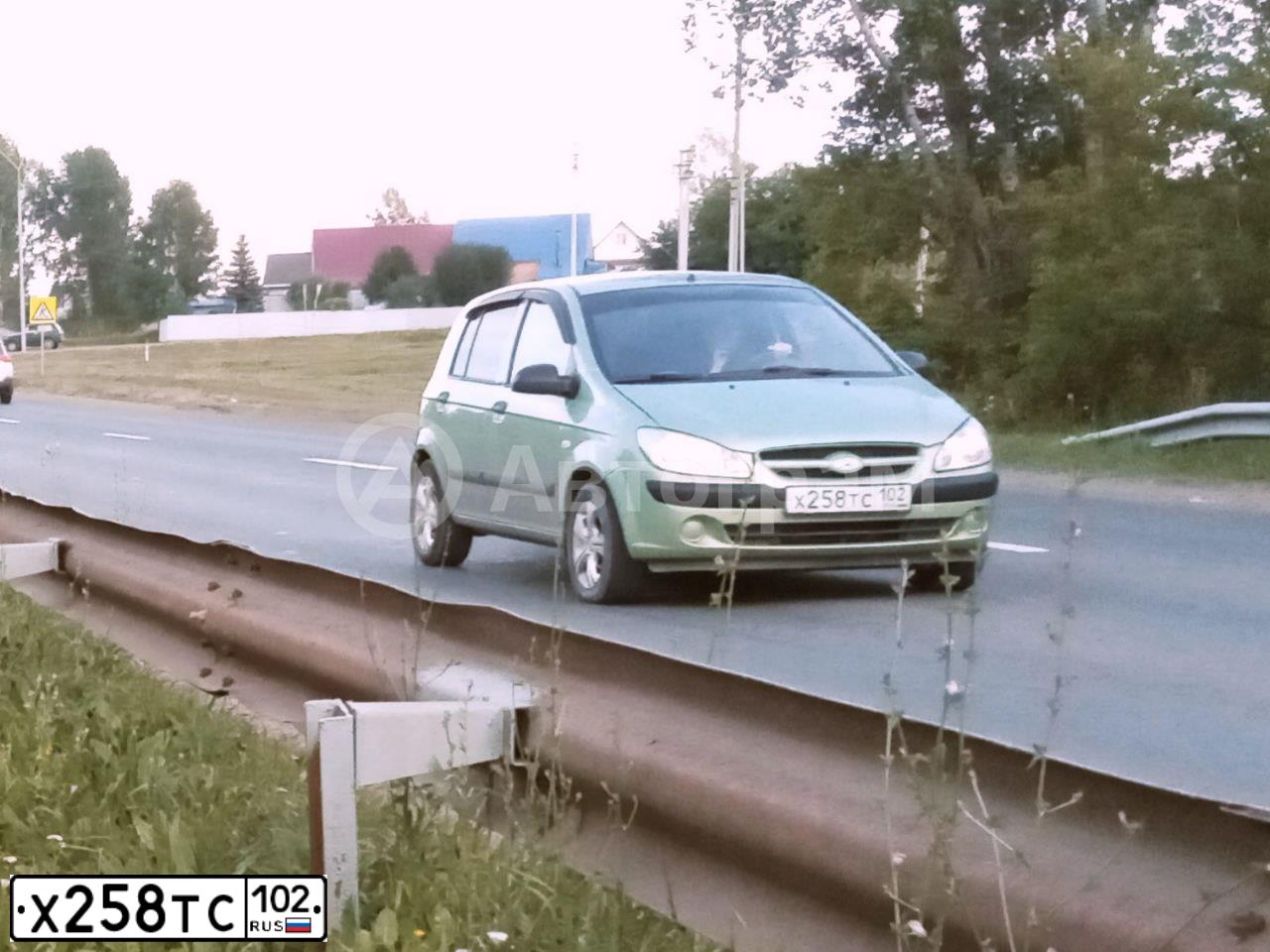 Фото автомобиля HYUNDAI GETZ, 2008 — госномер Х550НУ02. Цвет: СВЕТЛО-ЗЕЛЕНЫЙ