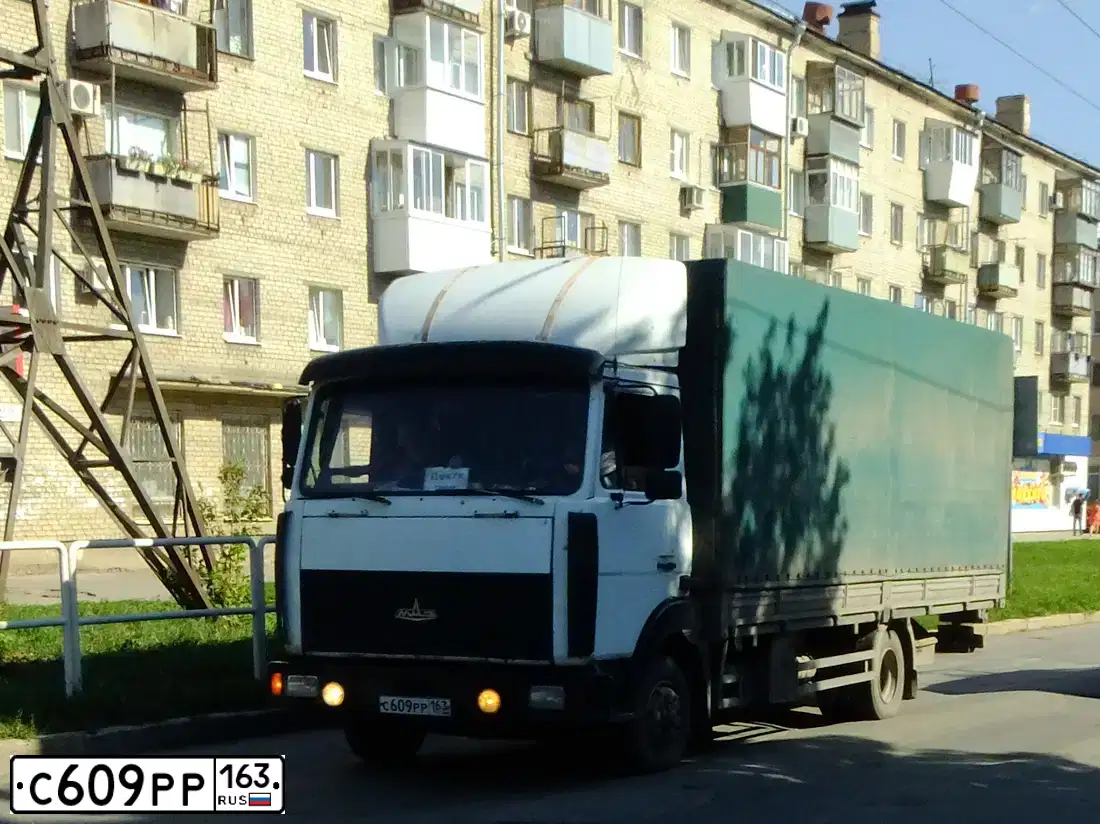 Фото автомобиля MAZ 4370 /4X2/, 2003 — госномер С609РР163