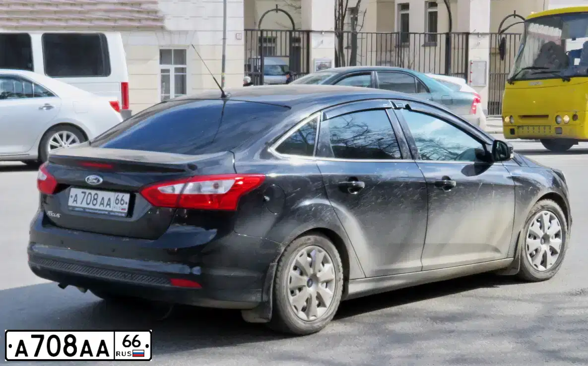 Фото автомобиля FORD FOCUS, 2012 — госномер А708АА66. Цвет: ЧЕРНЫЙ