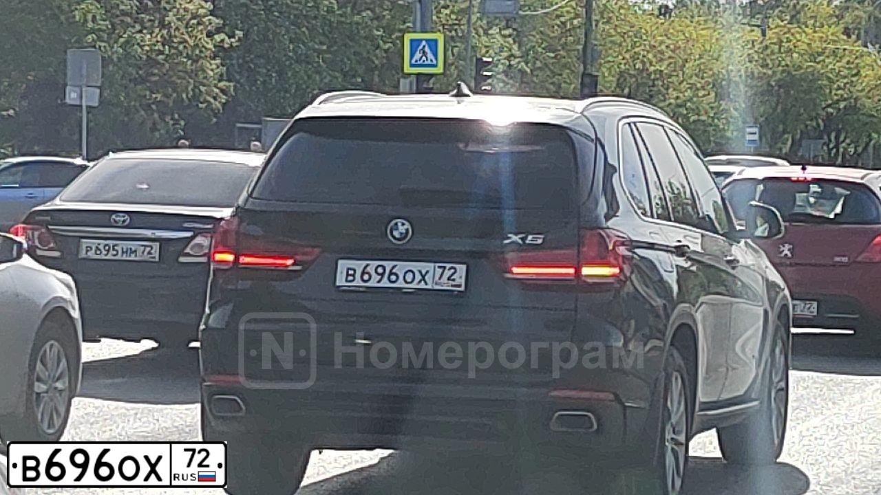 Фото автомобиля BMW X6, 2012 — госномер Р727КК186. Цвет: Белый