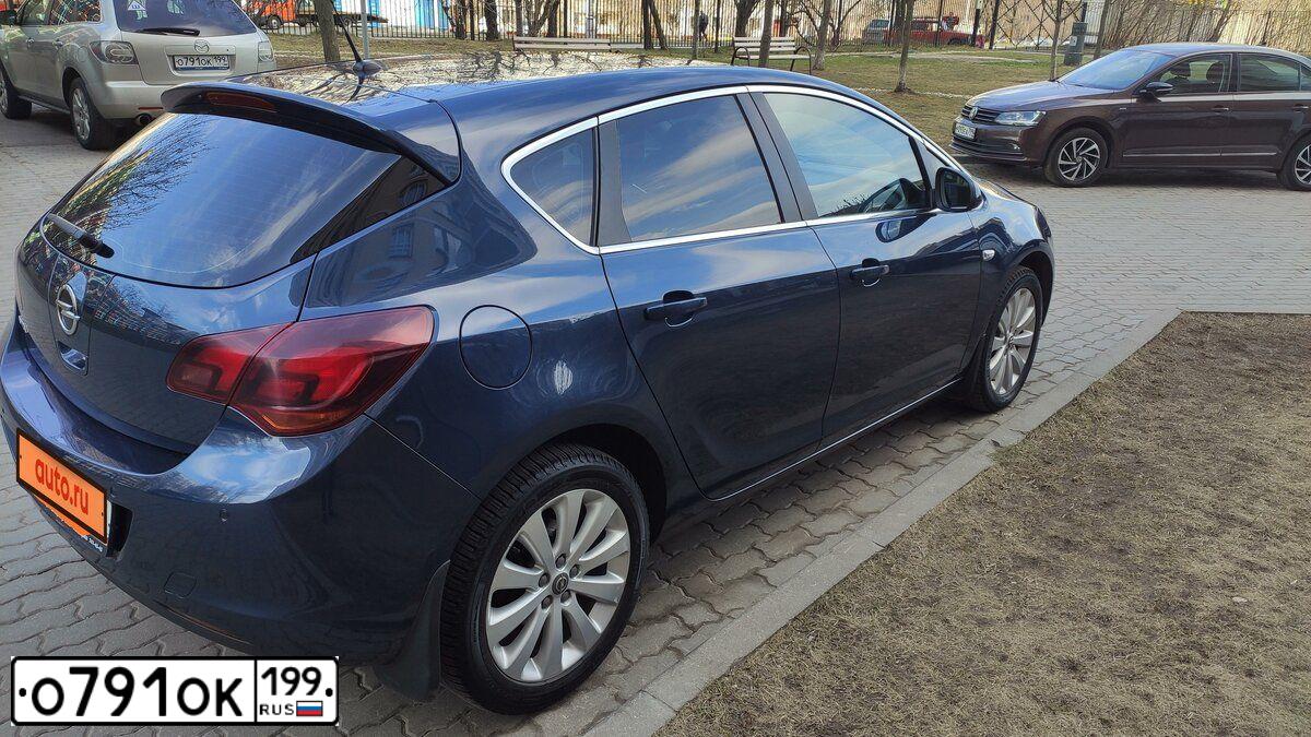 Фото автомобиля MAZDA CX-7, 2008 — госномер О791ОК199. Цвет: СЕРЕБРИСТЫЙ