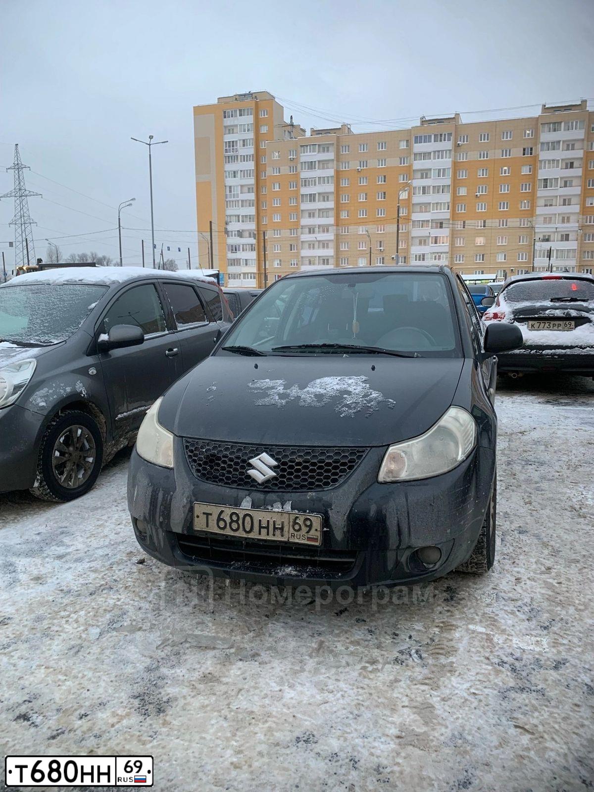 Фото автомобиля SUZUKI SX 4, 2008 — госномер Т680НН69. Цвет: ЧЕРНЫЙ
