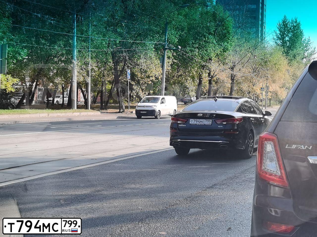 Фото автомобиля KIA MAGENTIS / OPTIMA, 2018 — госномер Т794МС799. Цвет: ЧЕРНЫЙ