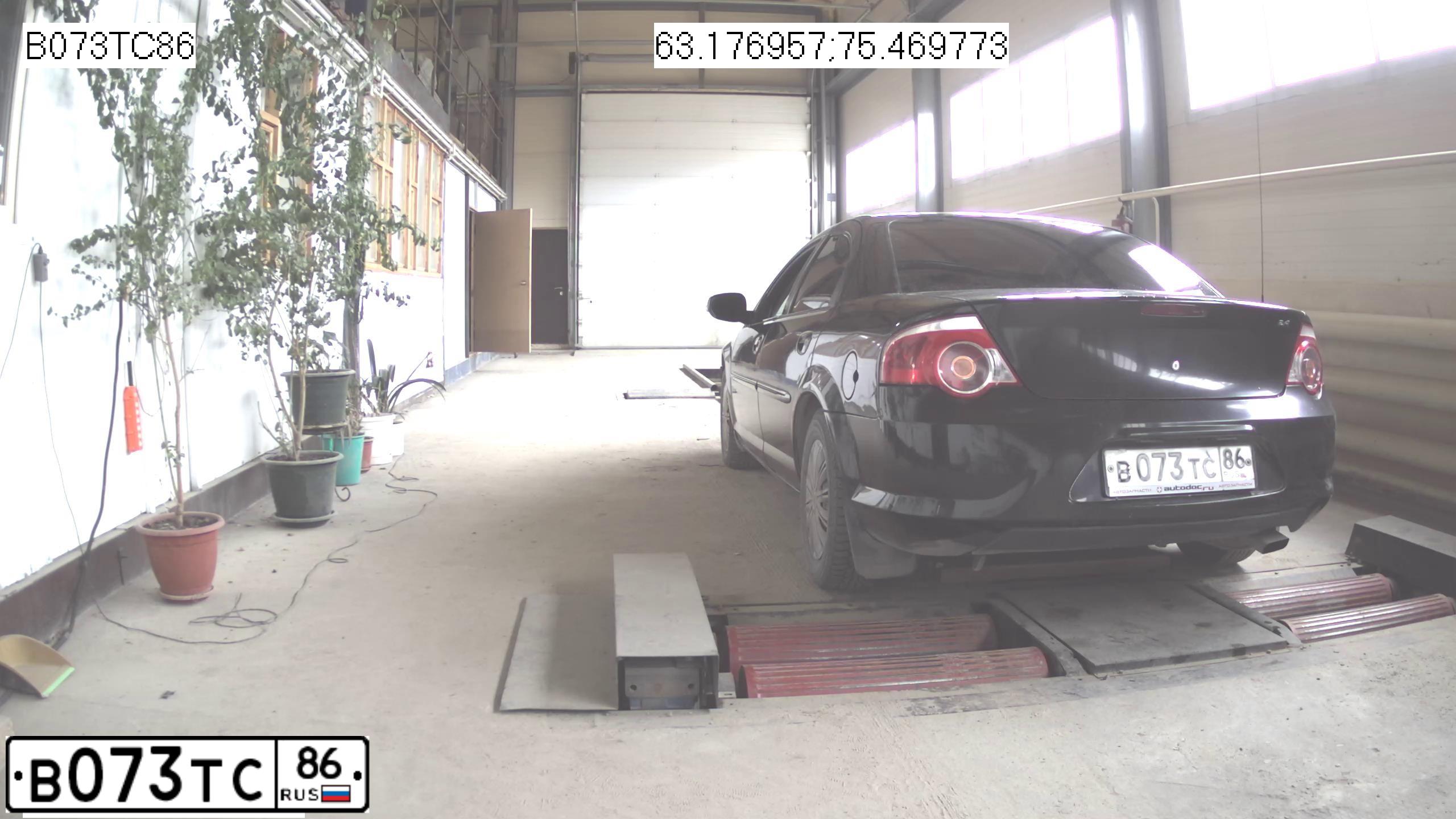 Фото автомобиля GAZ WOLGA SIBER, 2008 — госномер В073ТС86. Цвет: ЧЕРНЫЙ