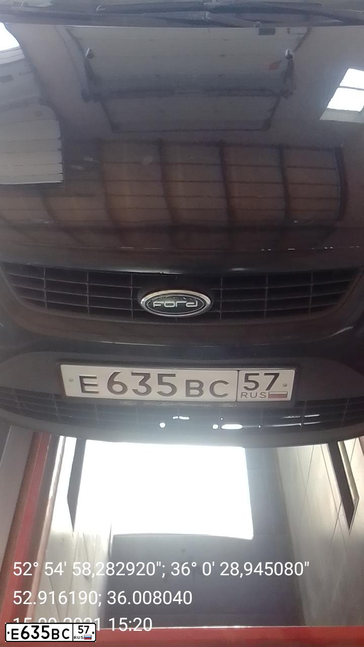 Фото автомобиля FORD FOCUS, 2008 — госномер Е635ВС57. Цвет: ЧЕРНЫЙ