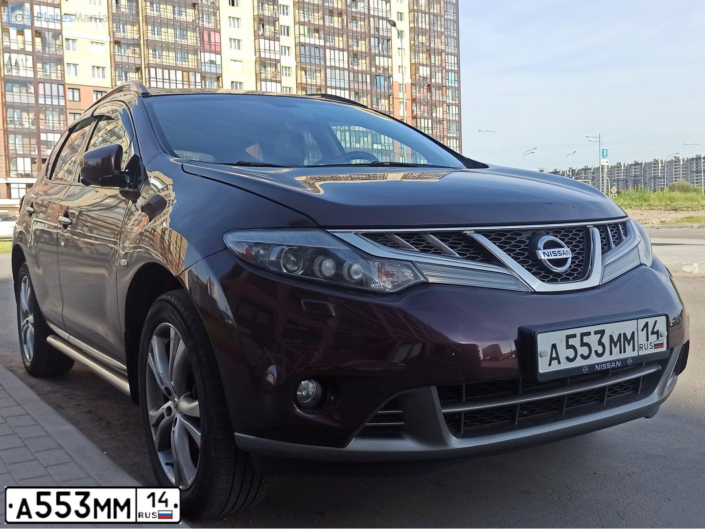 Фото автомобиля NISSAN MURANO, 2014 — госномер А553ММ14. Цвет: ТЕМНО-БОРДОВЫЙ