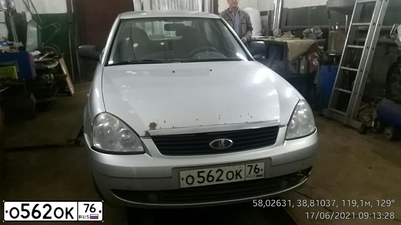 Фото автомобиля LADA PRIORA, 2008 — госномер Х362МР37. Цвет: Серебристый