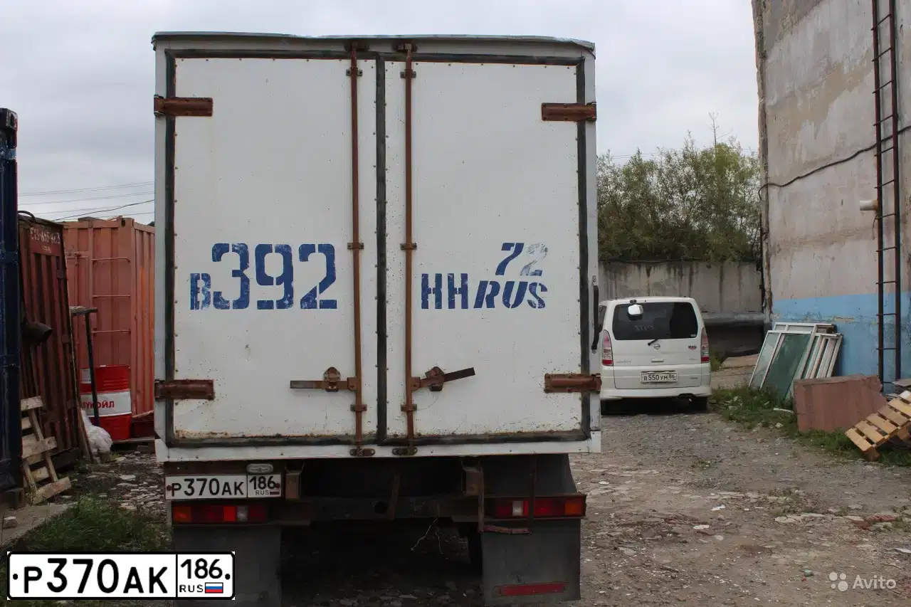 Фото автомобиля GAZ 3302 EL, 2005 — госномер М456ОВ124. Цвет: Белый