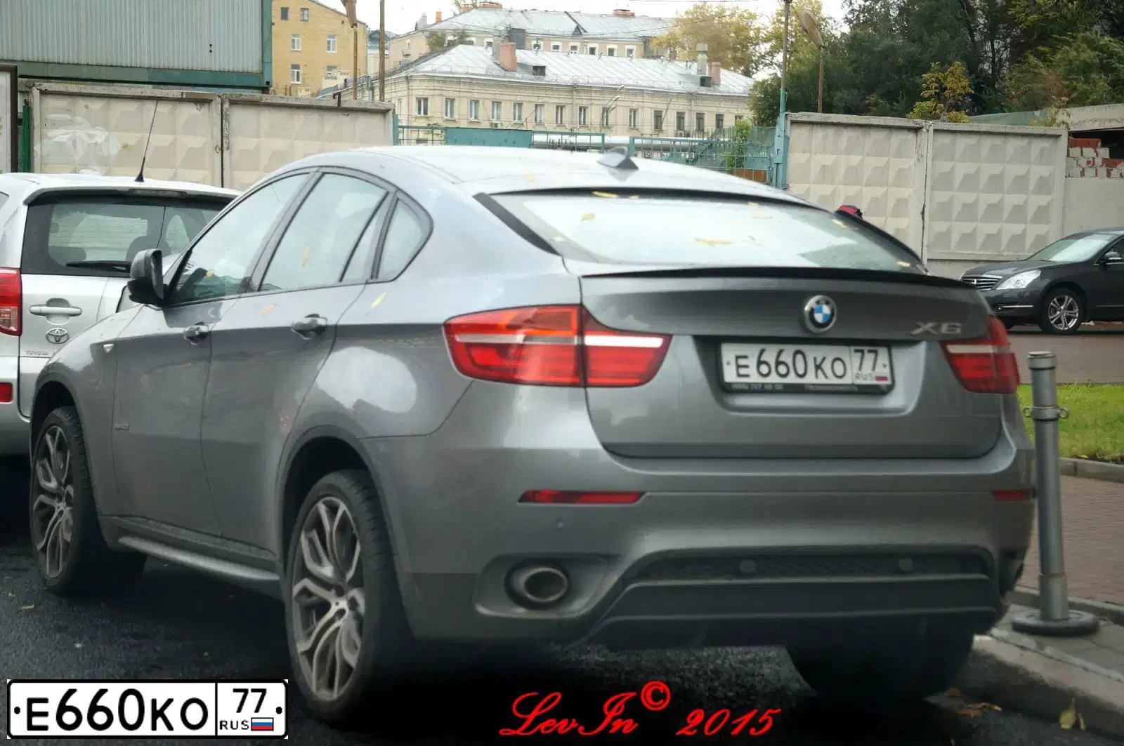 Фото автомобиля BMW X6, 2013 — госномер О422ВН797. Цвет: Серый