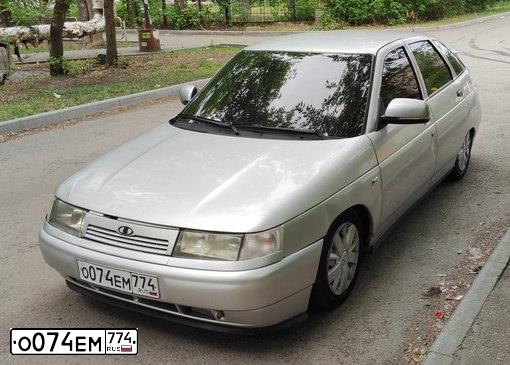Фото автомобиля LADA 2112, 2006 — госномер О074ЕМ774. Цвет: Светло-Серебристый металлик