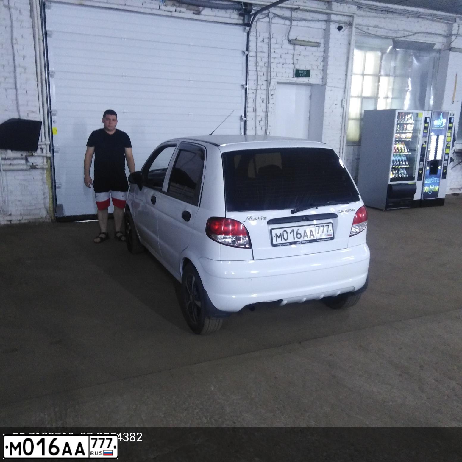 Фото автомобиля DAEWOO MATIZ, 2013 — госномер М016АА777. Цвет: Белый