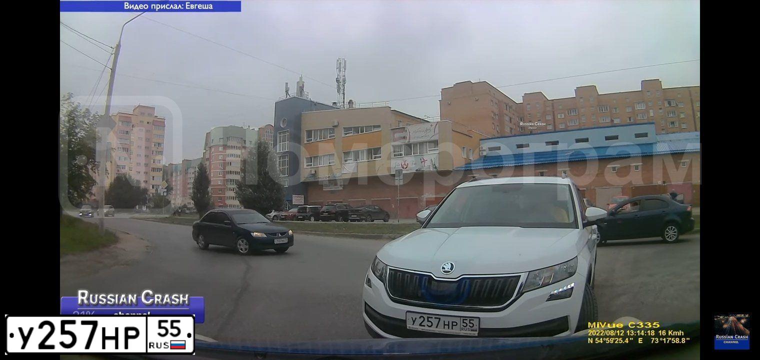 Фото автомобиля SKODA KODIAQ, 2019 — госномер Х503КА72. Цвет: Белый