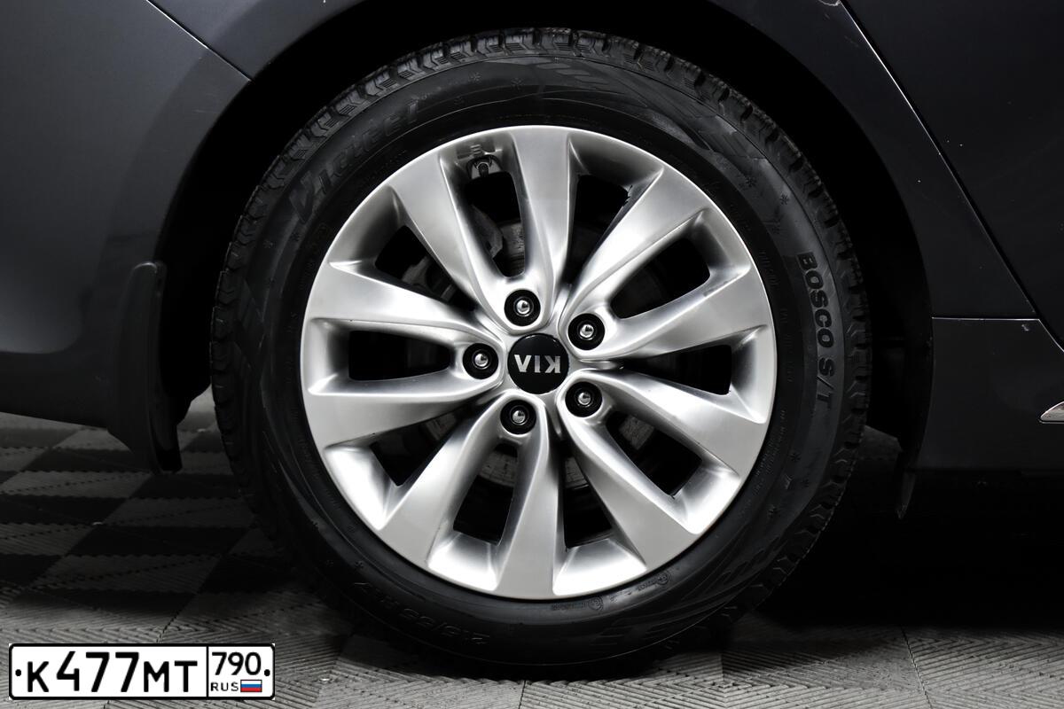 Фото автомобиля KIA OPTIMA, 2018 — госномер О900КР32. Цвет: СЕРЫЙ