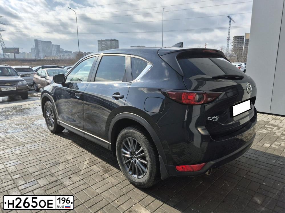 Фото автомобиля МАЗДА CX-5, 2021 — госномер О223УС196. Цвет: ЧЕРНЫЙ