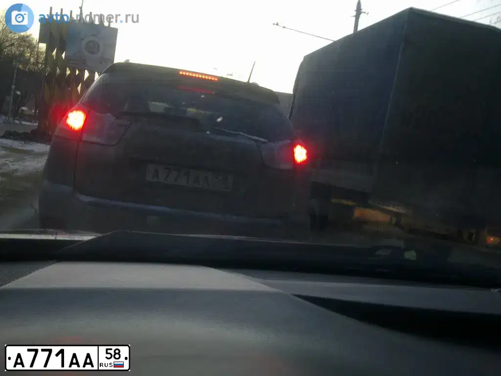 Фото автомобиля TOYOTA LANDCRUISER, 2013 — госномер А771АА58