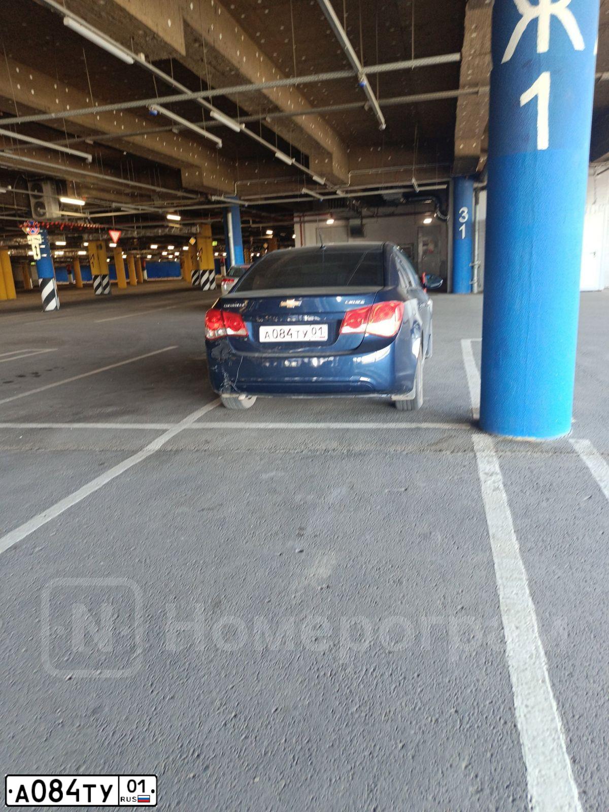 Фото автомобиля CHEVROLET CRUZE, 2009 — госномер Н537УО174. Цвет: СИНИЙ МЕТАЛЛИК