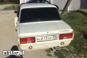 Фото автомобиля LADA 2105, 1995 — госномер В813НР93. Цвет: БЕЛЫЙ