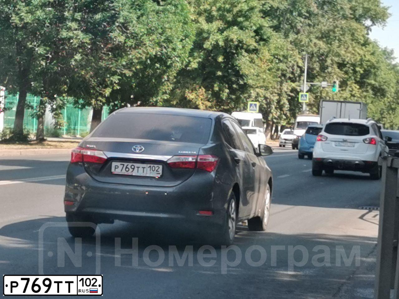 Фото автомобиля TOYOTA COROLLA, 2014 — госномер Р769ТТ102. Цвет: СЕРЫЙ