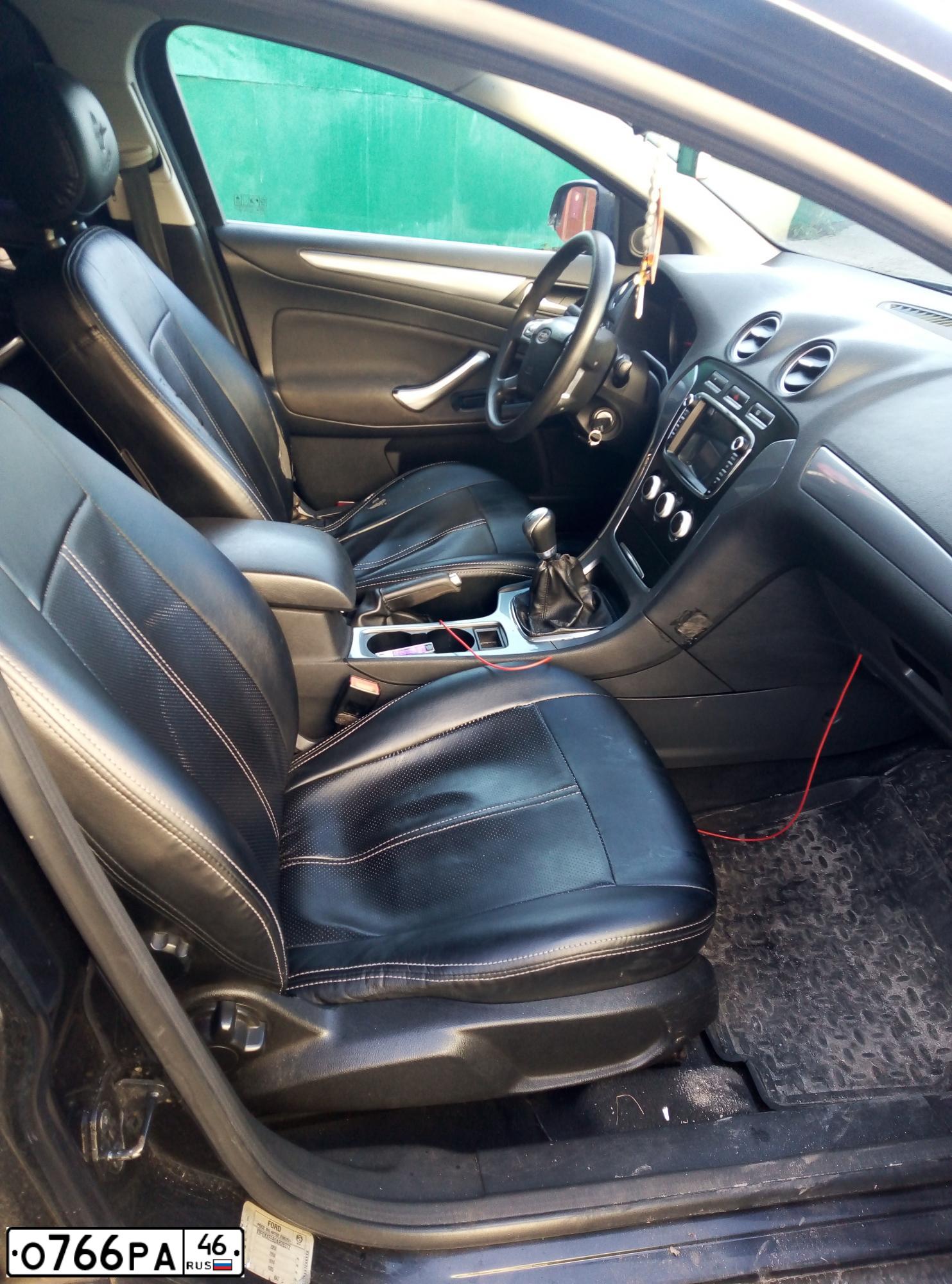 Фото автомобиля FORD MONDEO, 2010 — госномер О190СХ90. Цвет: ЧЕРНЫЙ