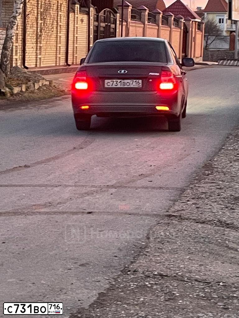 Фото автомобиля LADA 2170 PRIORA, 2011 — госномер В896ВУ126. Цвет: Красный