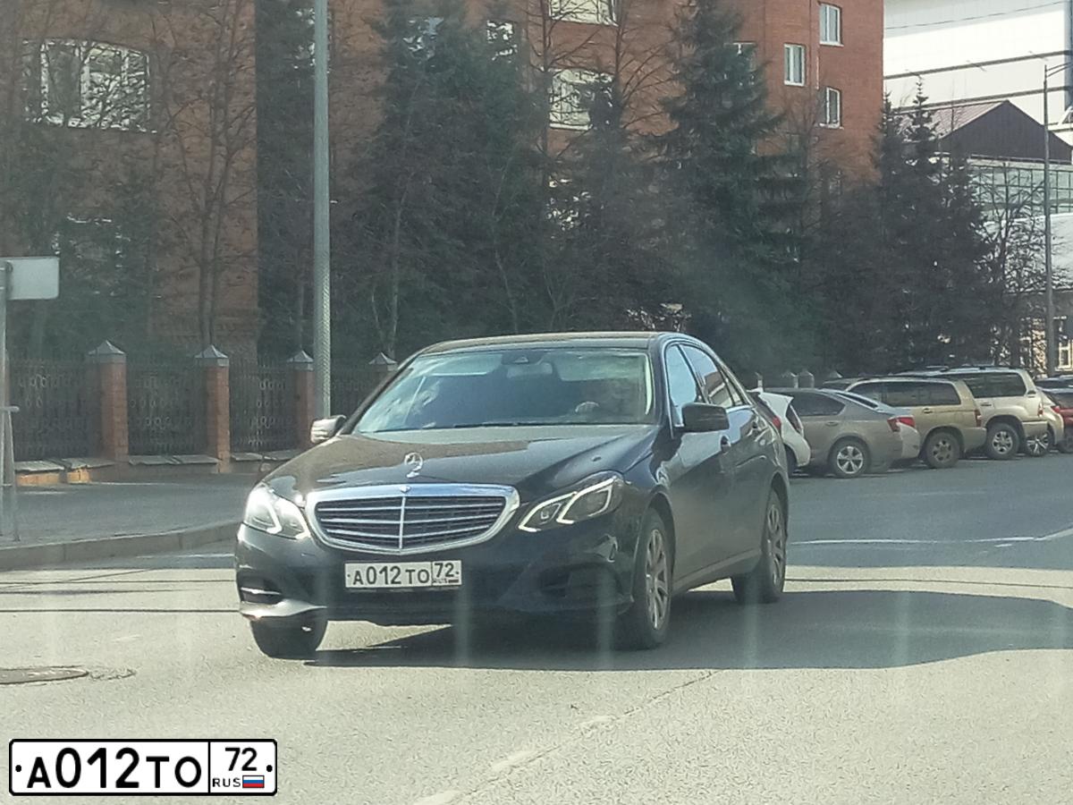 Фото автомобиля MERCEDES C-KLASSE, 2004 — госномер А012ТО72. Цвет: ЧЕРНЫЙ