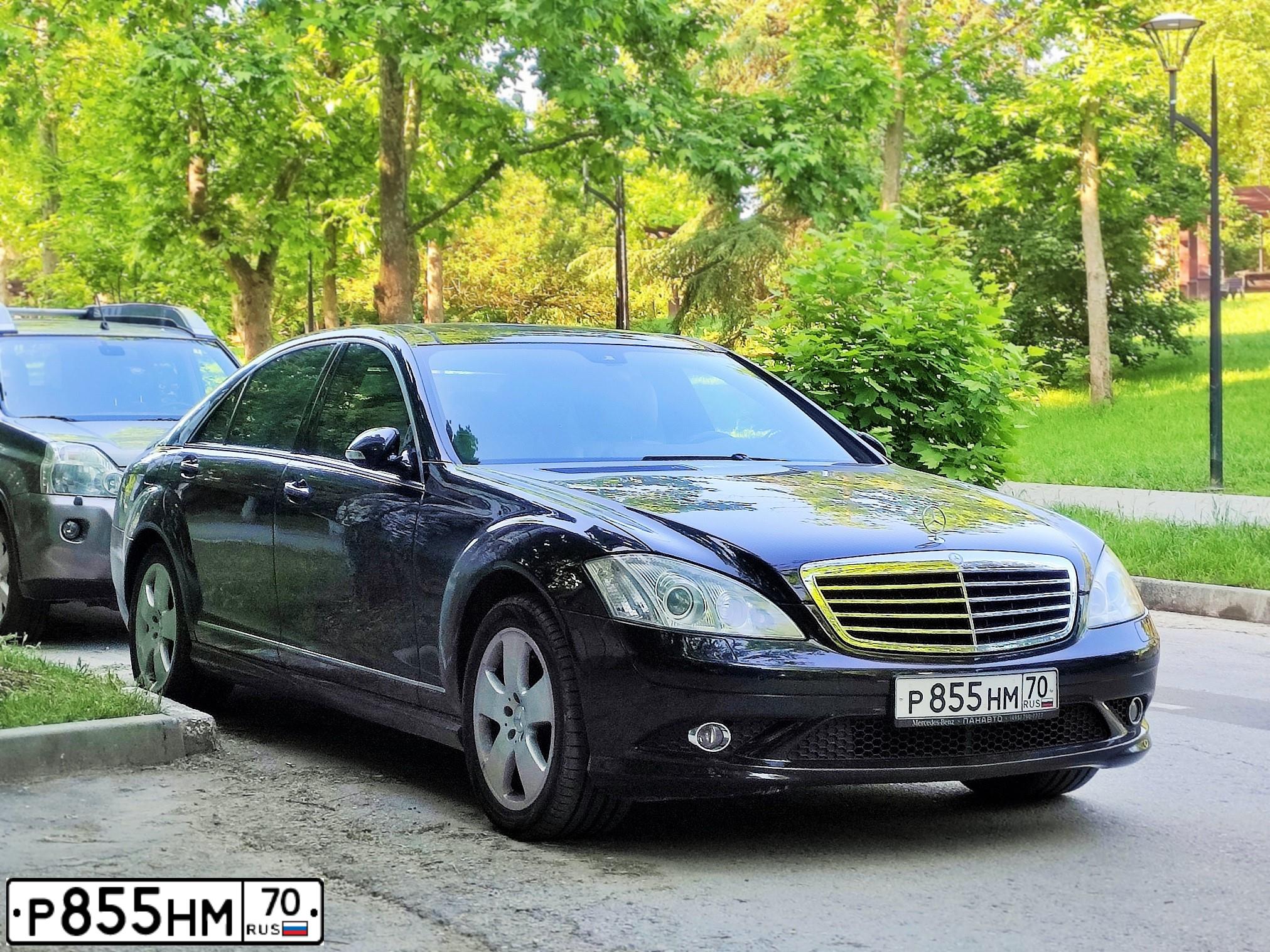 Фото автомобиля MERCEDES S-KLASSE, 2006 — госномер М739ХР33. Цвет: ЧЕРНЫЙ