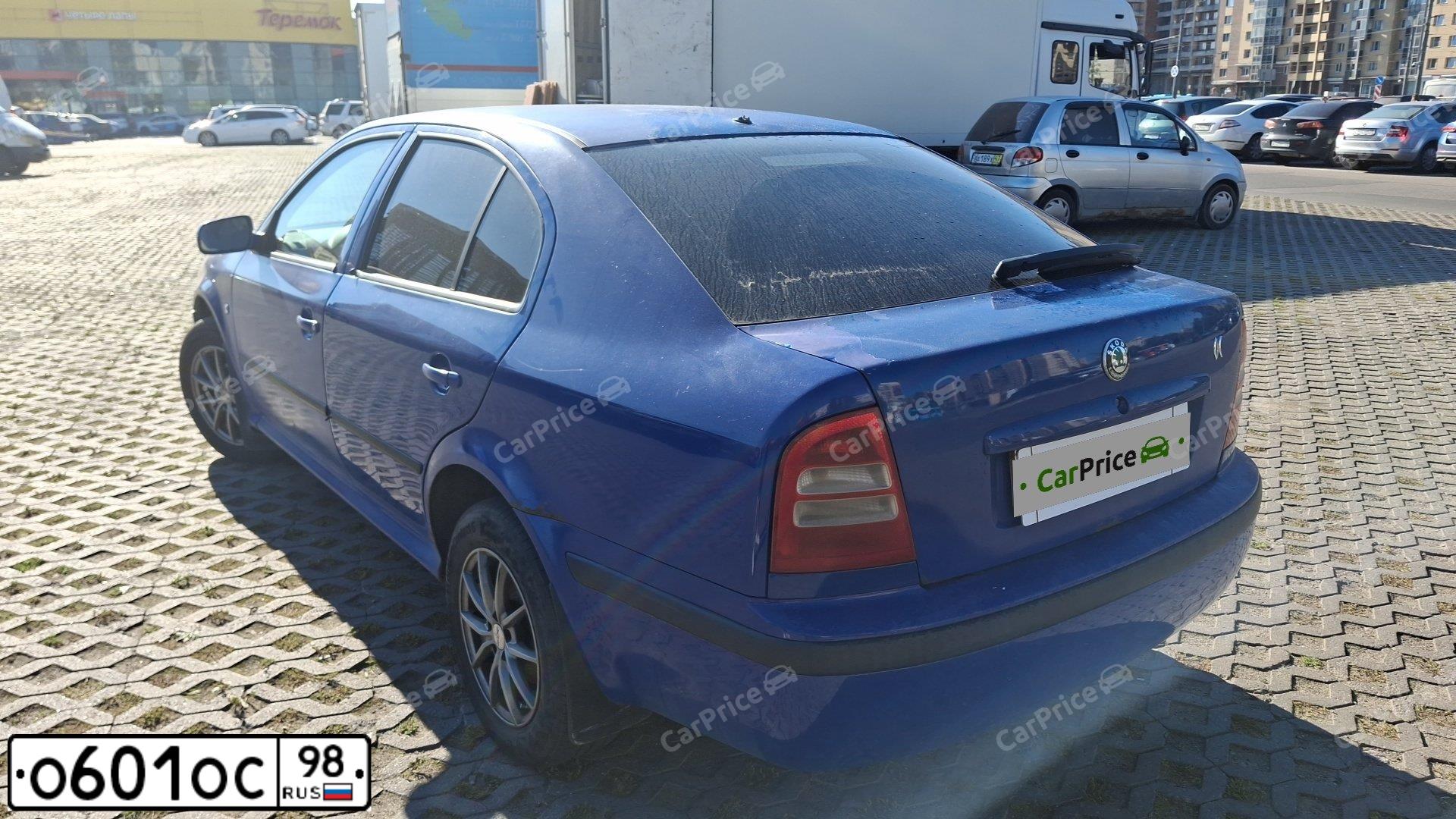 Фото автомобиля SKODA OCTAVIA, 2006 — госномер О601ОС98. Цвет: синий