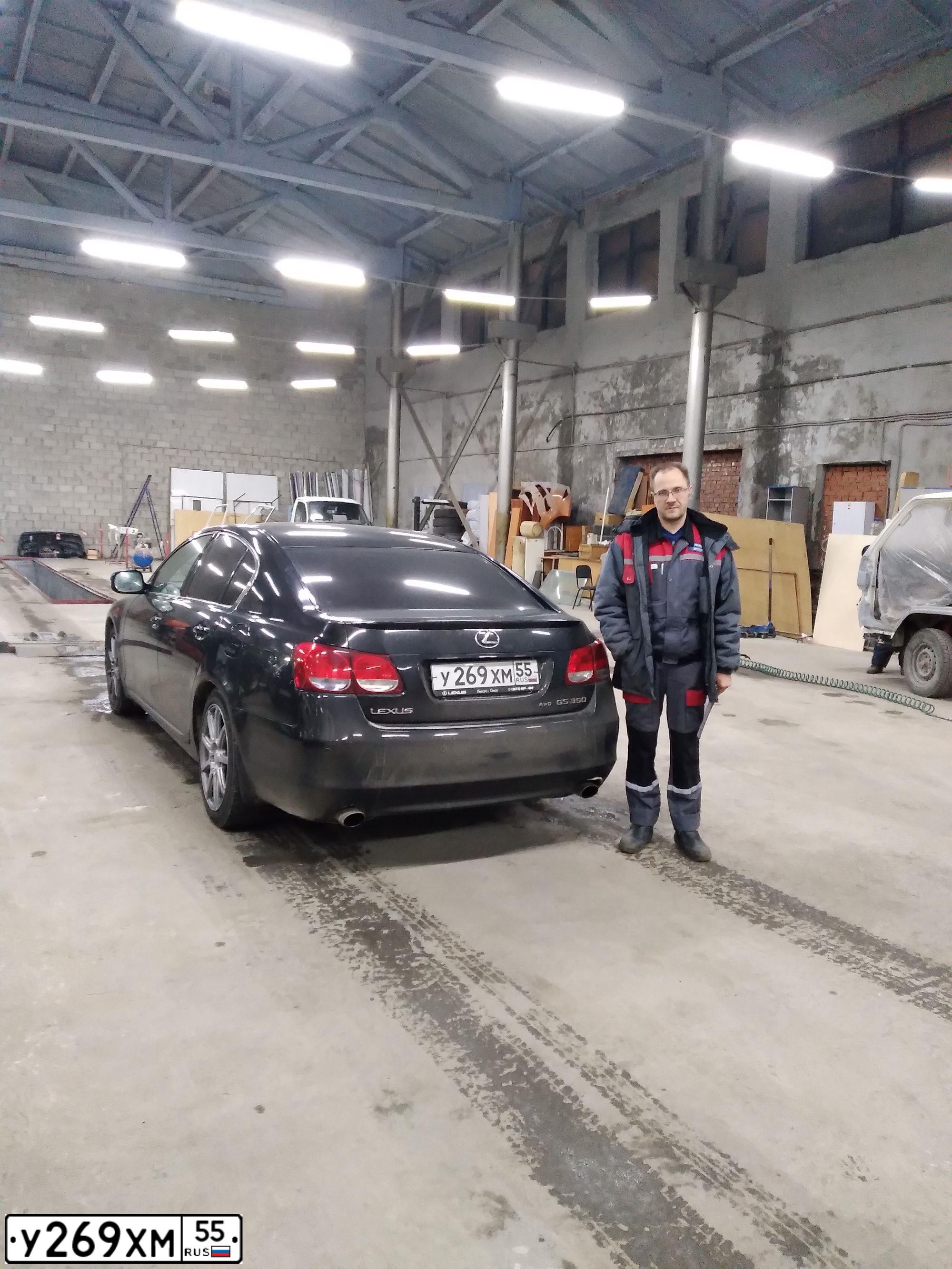 Фото автомобиля LEXUS GS, 2009 — госномер А001РН96. Цвет: ЧЕРНЫЙ
