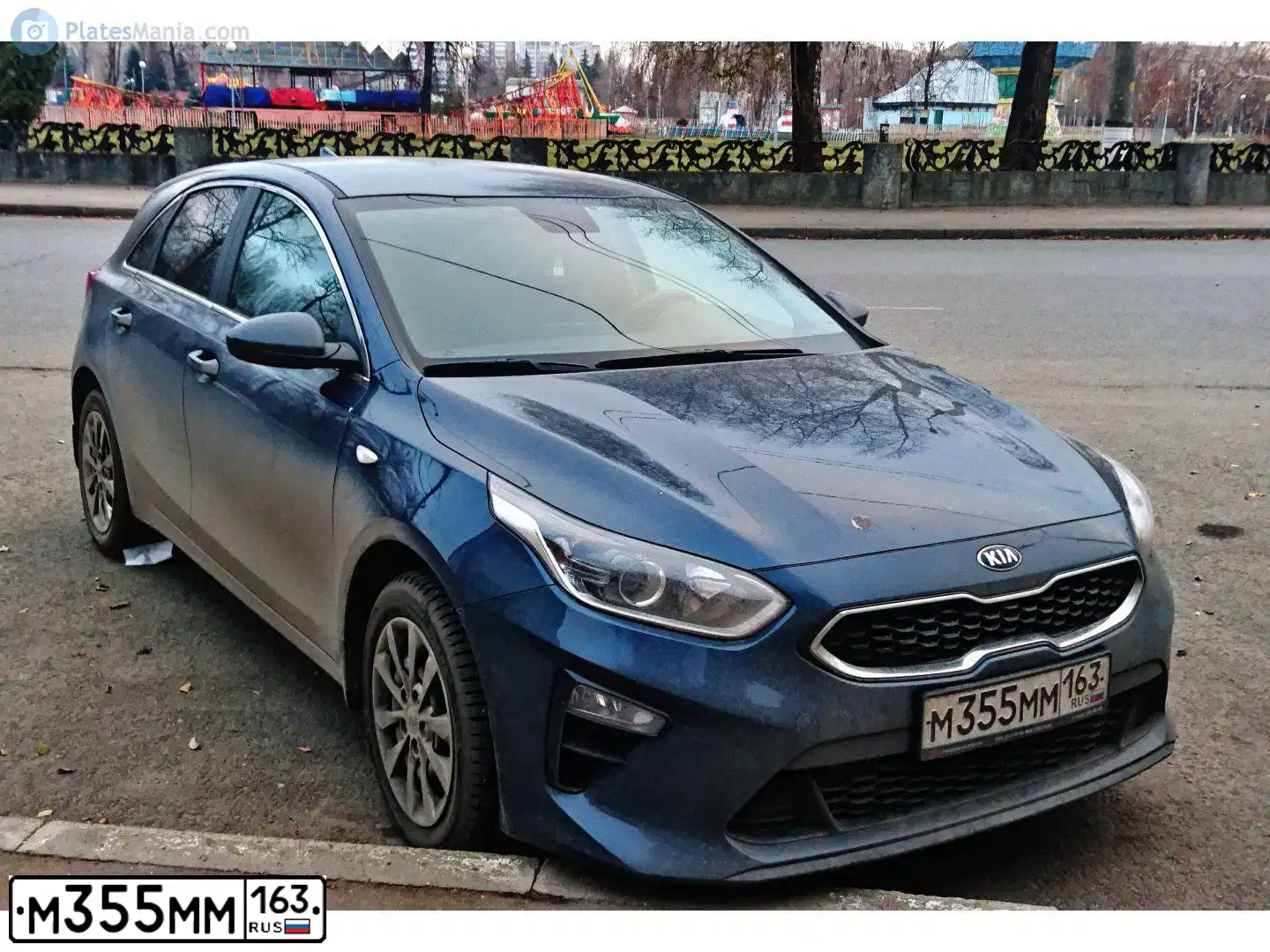Фото автомобиля KIA CEE'D, 2018 — госномер М355ММ163. Цвет: ТЕМНО СИНИЙ