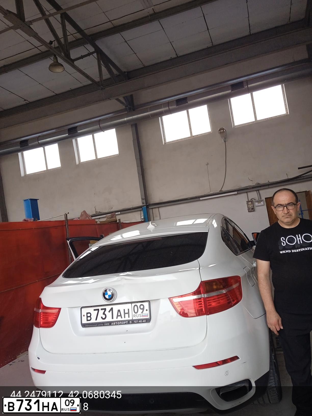 Фото автомобиля BMW X6, 2010 — госномер В731НА09