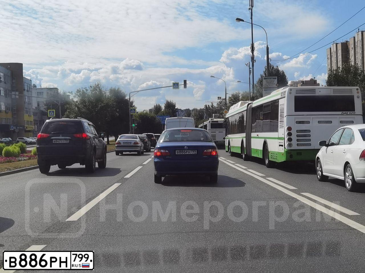 Фото автомобиля FIAT ALBEA, 2008 — госномер О510ТО196. Цвет: синий