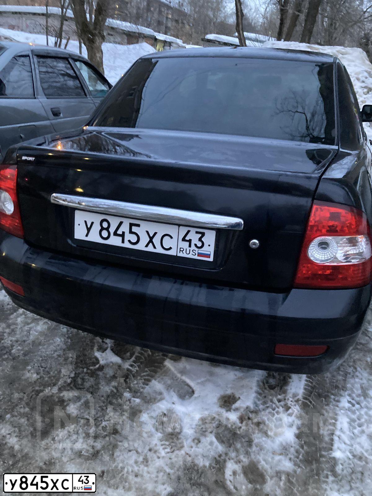 Фото автомобиля LADA 2170 PRIORA, 2008 — госномер Е879НР51. Цвет: Сине-Черный