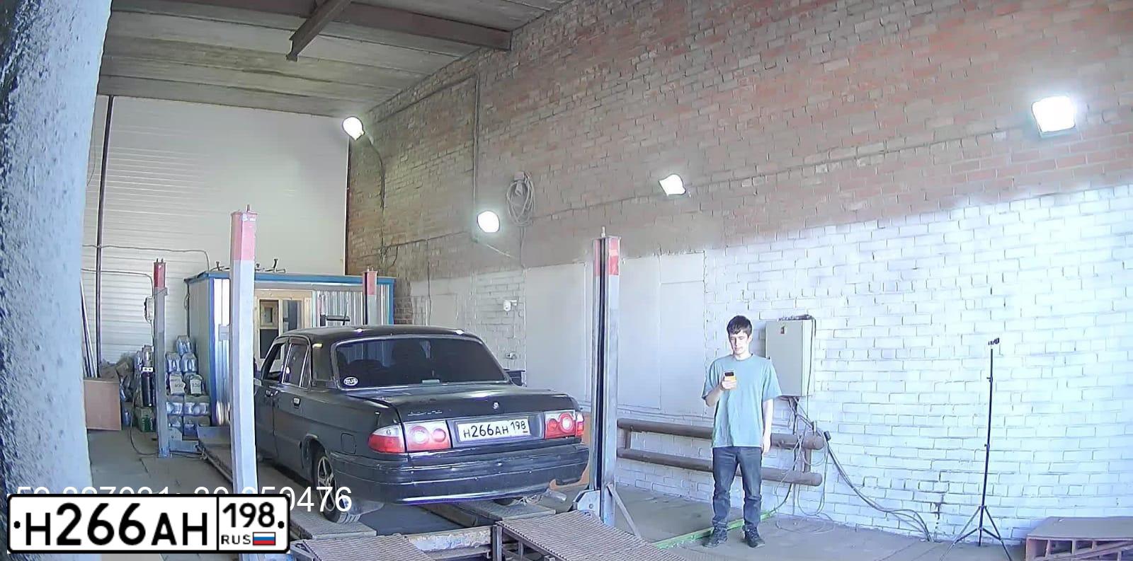 Фото автомобиля GAZ 3110 WOLGA, 2007 — госномер Т992ТТ47. Цвет: АВАНТЮРИН