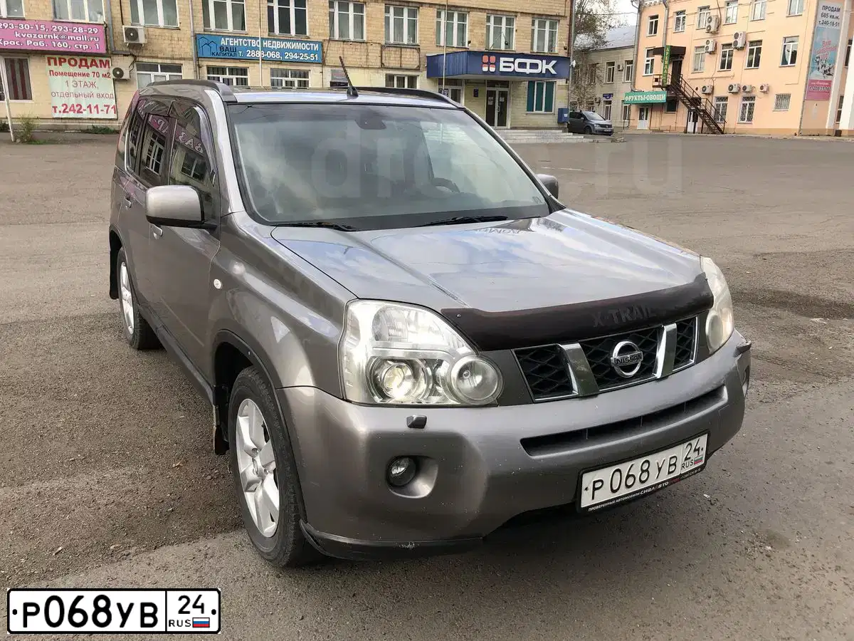 Фото автомобиля NISSAN X-TRAIL, 2007 — госномер М790СА124. Цвет: СЕРЫЙ