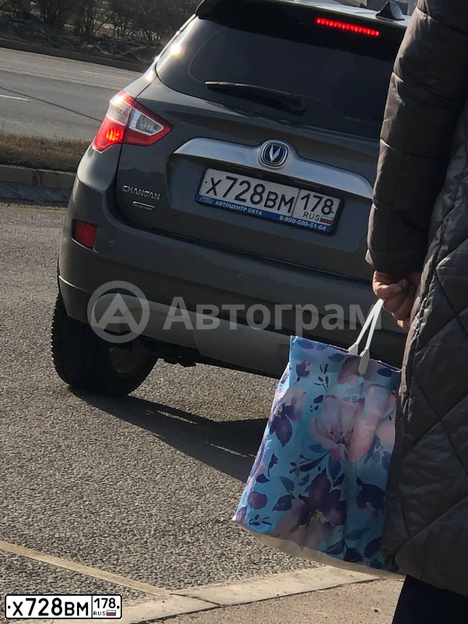 Фото автомобиля CHANGAN CS35, 2017 — госномер О677ХВ71. Цвет: СЕРЫЙ