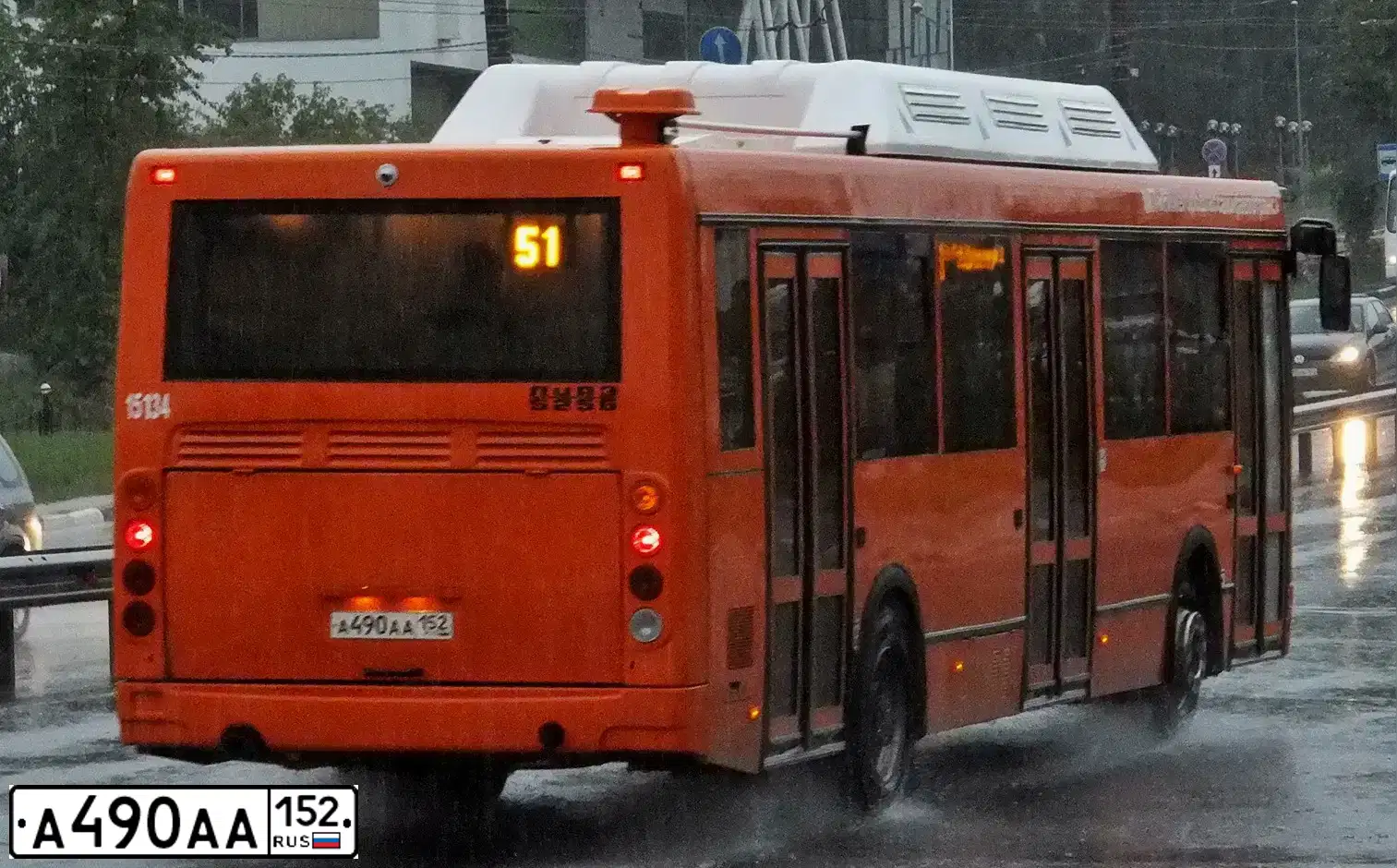 Фото автомобиля LIAZ 5256, 2014 — госномер А490АА152. Цвет: ЗЕЛЕНЫЙ