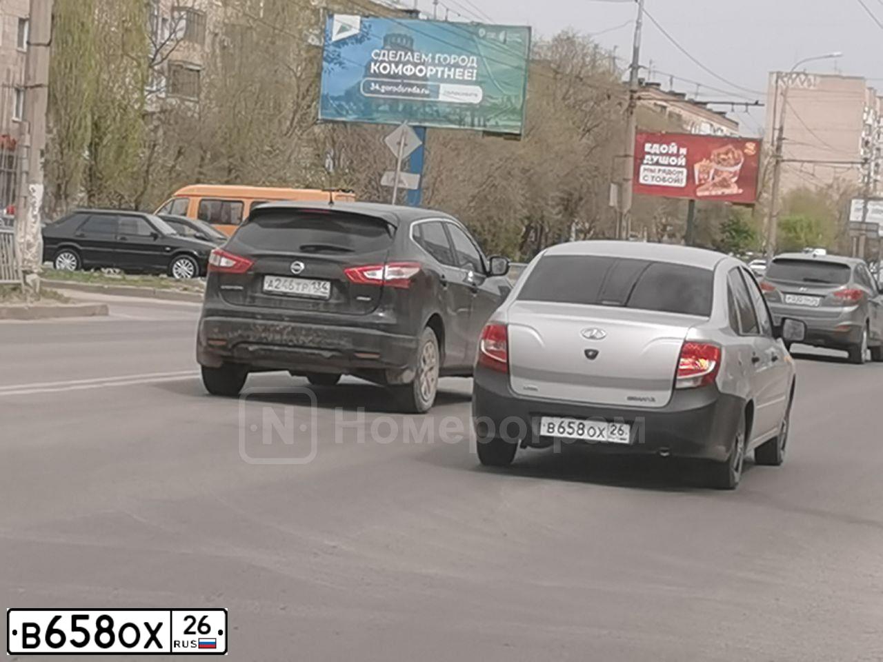 Фото автомобиля LADA 2190 GRANTA, 2013 — госномер М216ТА126. Цвет: Серебристый